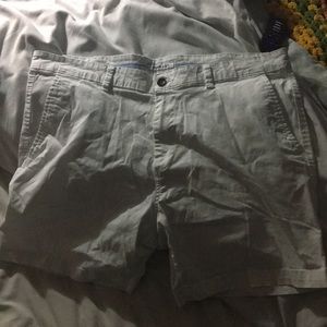 Crown & Ivy White Shorts 38
